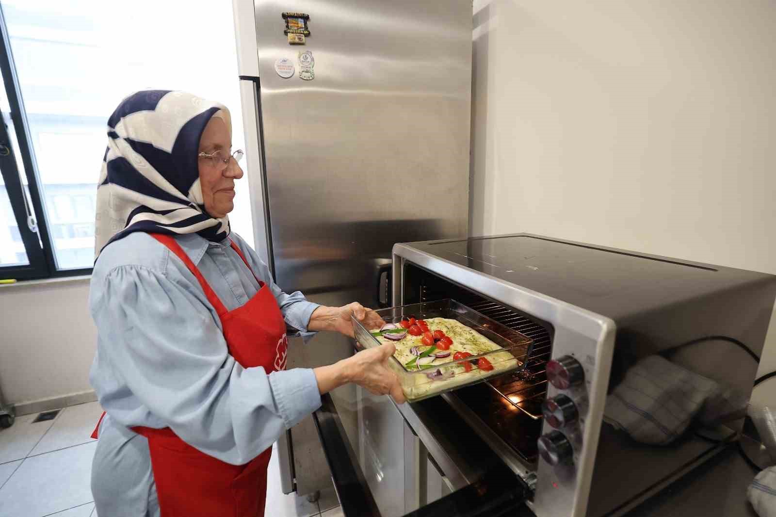 70 yasinda italyan mutfagi hayali gercek oldu 3 7Ku36DzS
