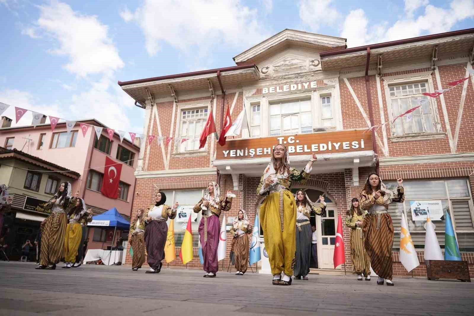 700 yıllık tarihi sevda Yenişehir’de yeniden hayat buldu 4 700 yillik tarihi sevda yenisehirde yeniden hayat buldu 0 8pu9X3K2