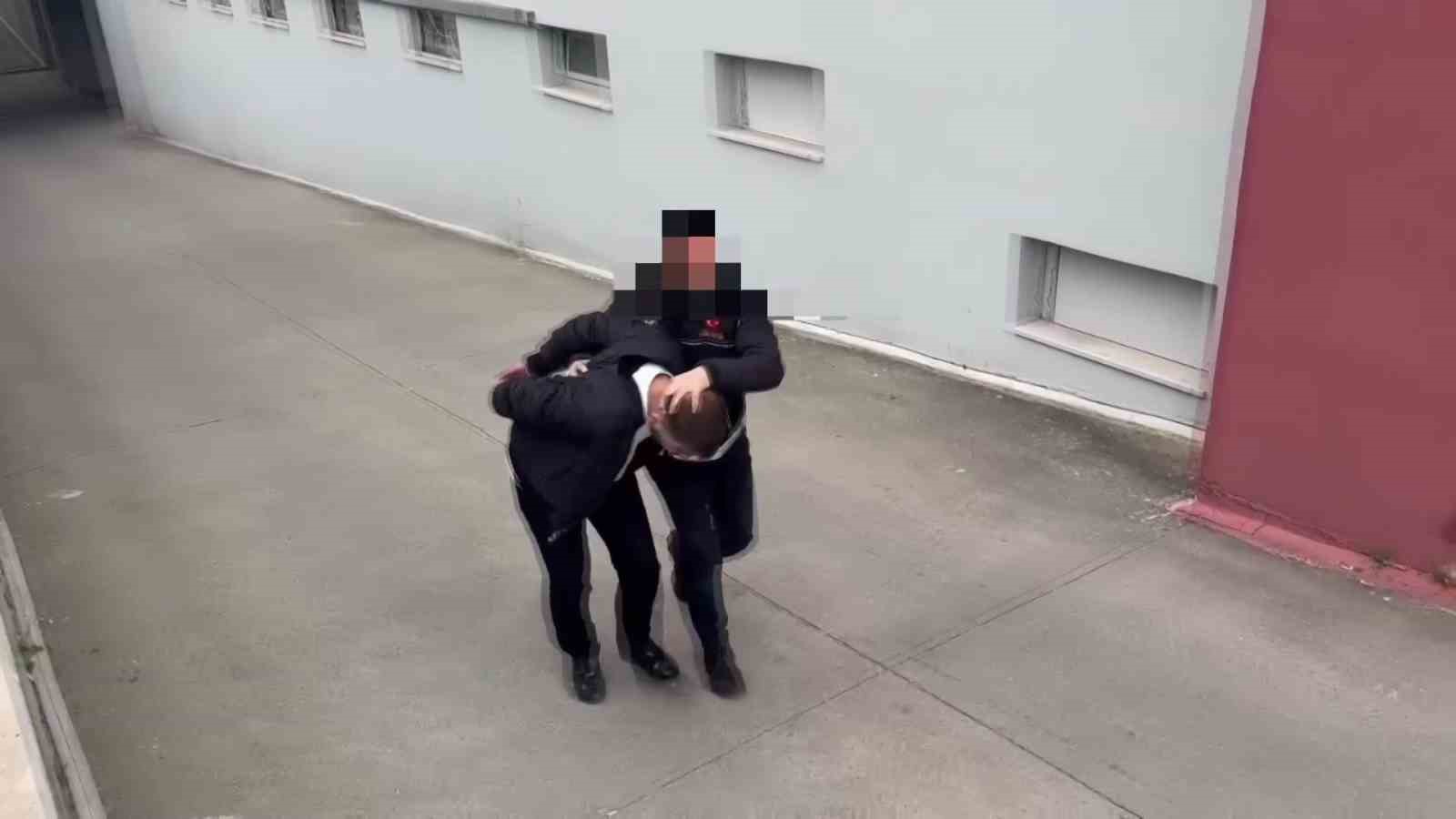 72 bin extacy yakalatip bizim degil savunmasi yaptilar 2 YuPiwu15