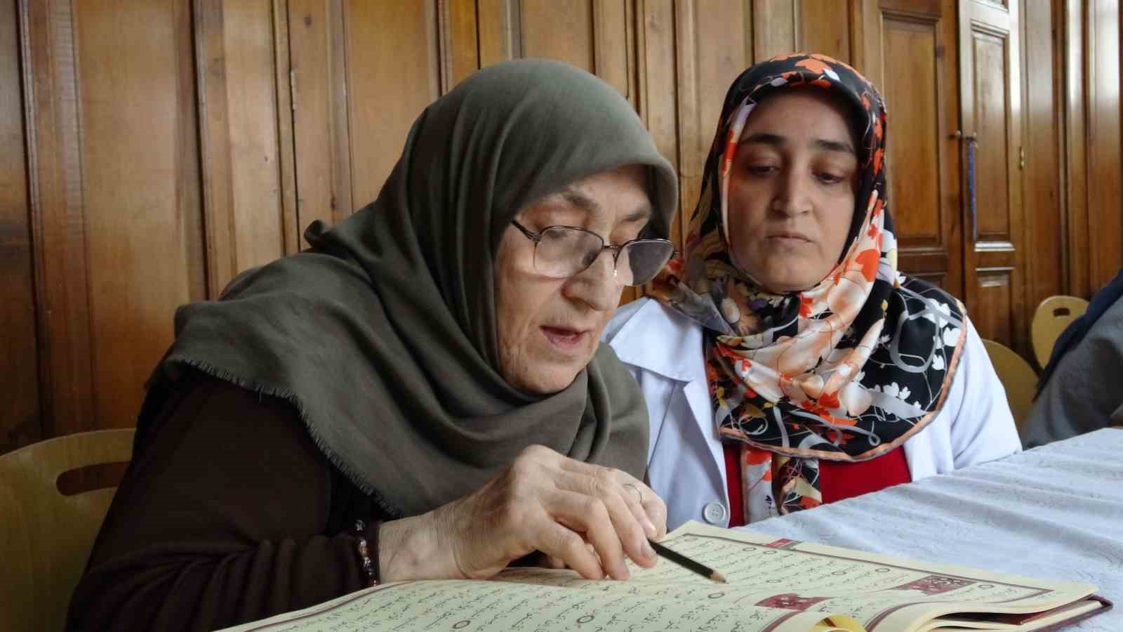 75 yasindaki fatma teyzenin kuran i kerim ogrenme azmi 1 ANrU7q4w