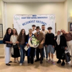 76-yasinda-universiteden-mezun-oldu-azmiyle-genclere-tas-cikartti-LpeZvBBq.jpg