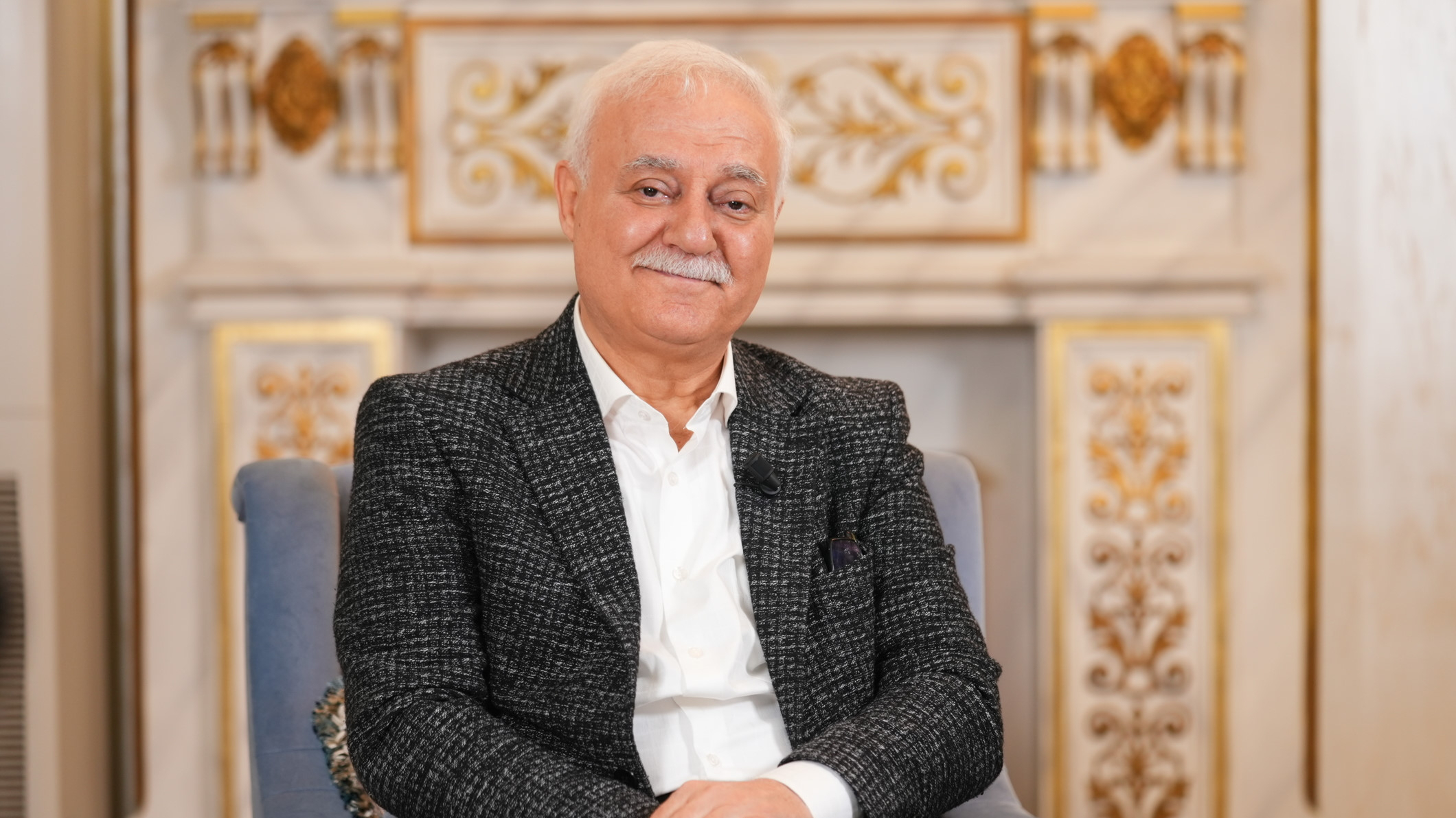 Nihat Hatipoğlu kimdir?