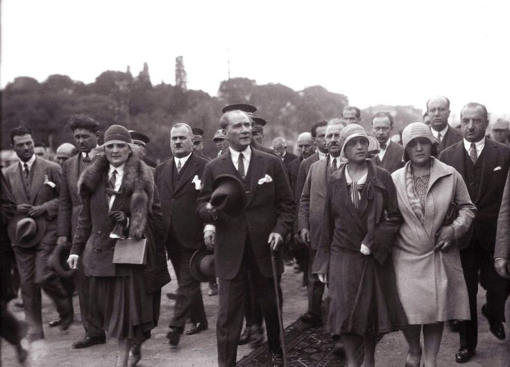 Mustafa Kemal Atatürk’ü, ebediyete uğurladığımız günün yıl dönümünde, derin bir saygı, minnet ve özlemle anıyoruz.