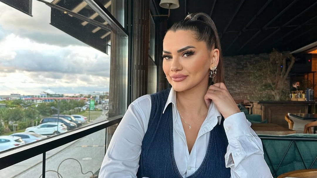 Ayça Ekin Beğen bambaşka biri oldu! Kısmetse Olur’un unutulmaz ismi son haliyle olay yarattı 12 Ayça Ekin Beğen nereli?
