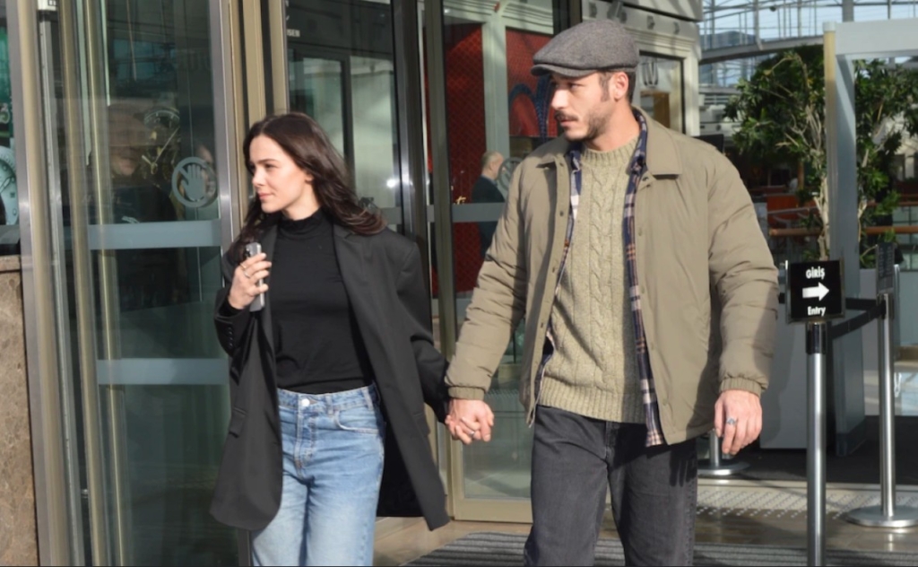 Hafsanur Sancaktutan kimdir?