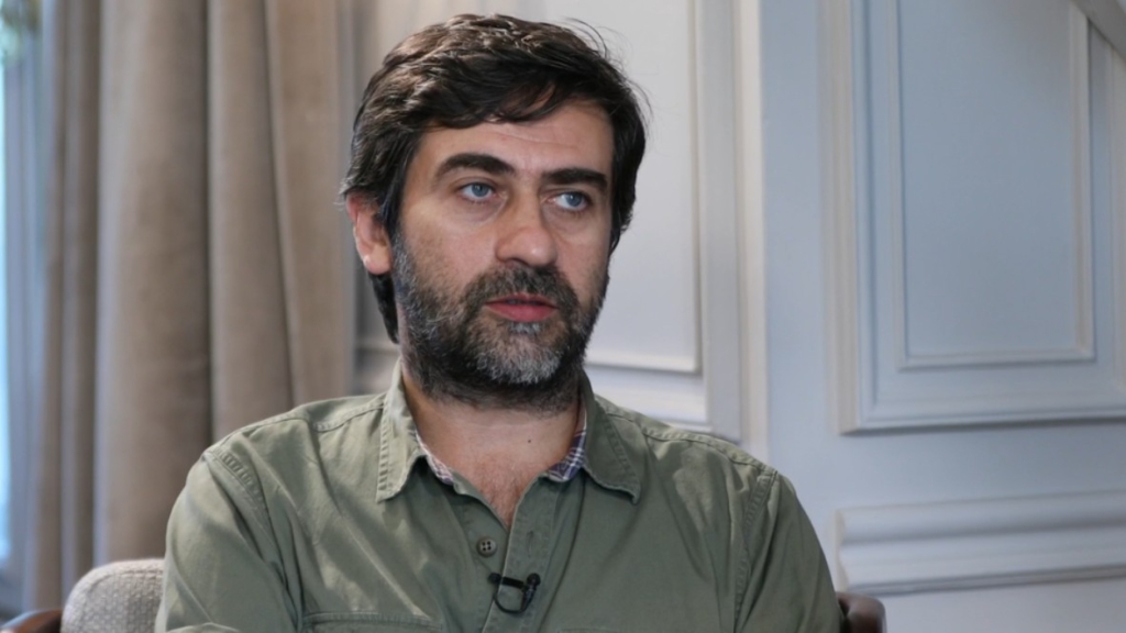 emin alper kimdir