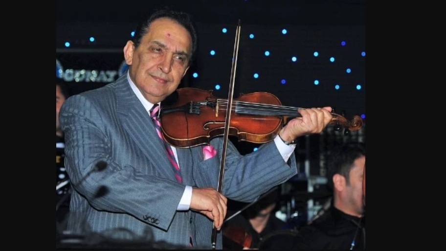 Mustafa Taşpınarlı kimdir?
