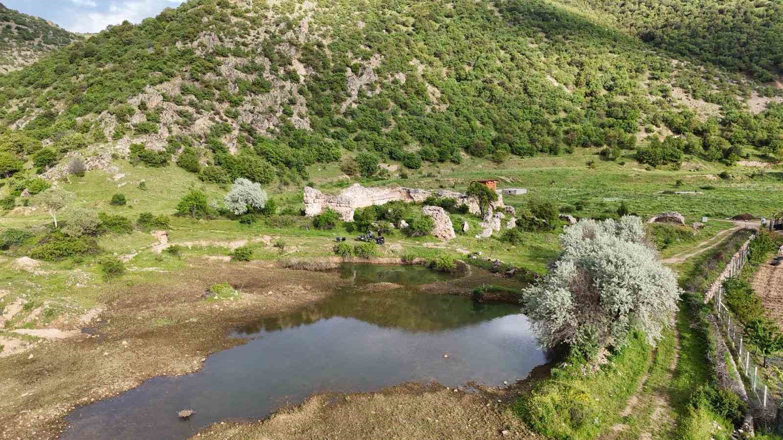 8 asirlik kervansaray zamana direniyor 6 Fy2LKRJu