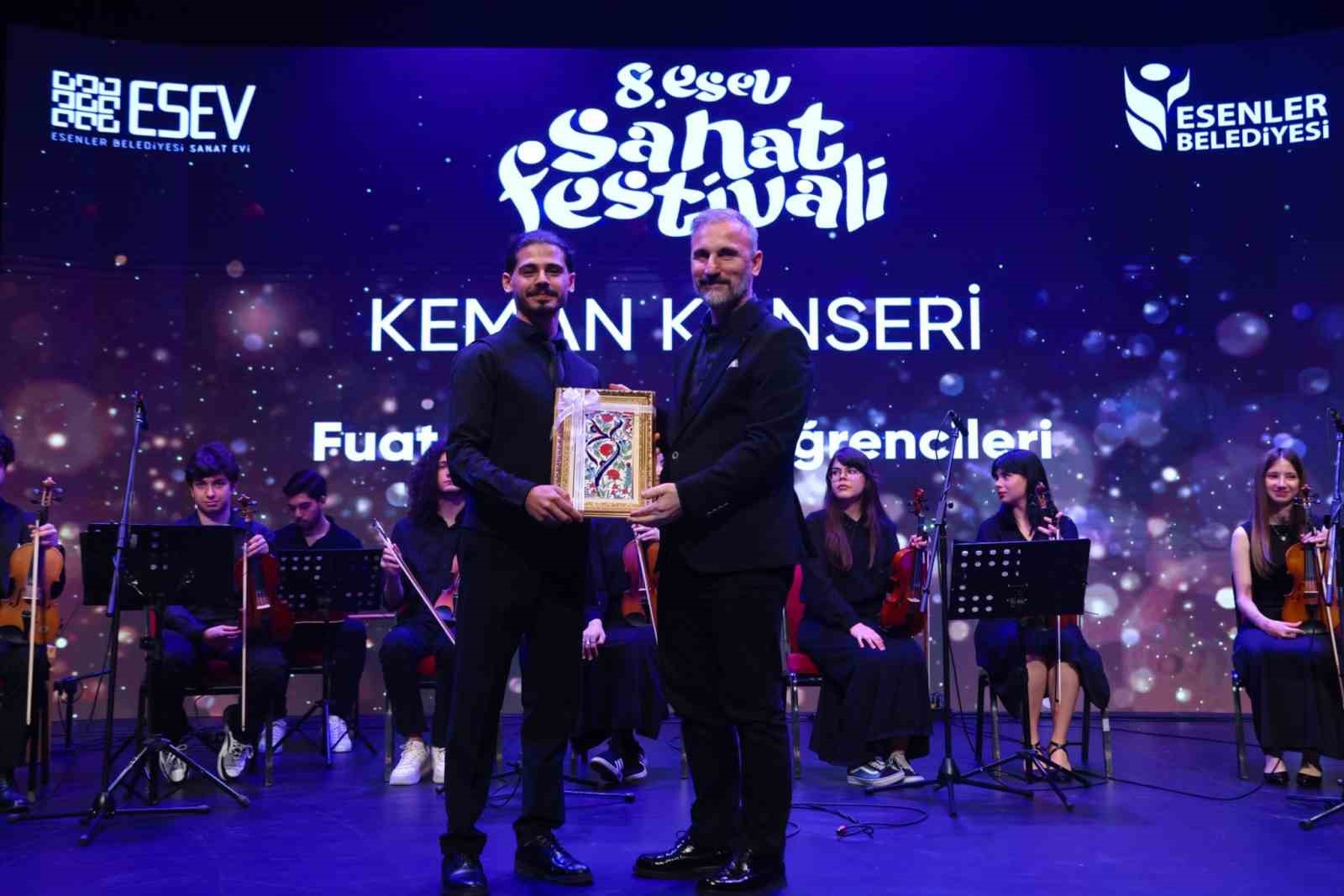 8 esev sanat festivali gazzeye umut oluyor 6 OyDLkuUb
