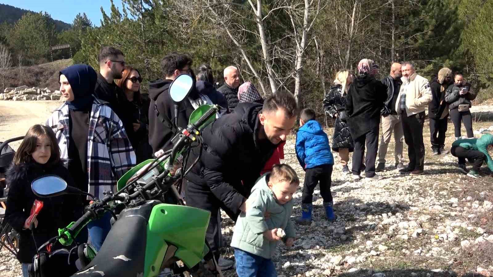 8 martta direksiyon kadinlarda boluda zorlu parkurun tozunu attirdilar 5