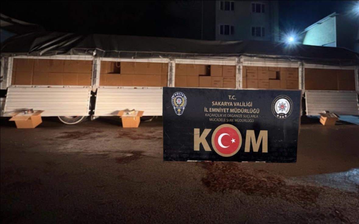 8 milyon kacak makaronla sakaryadan istanbula yola cikti yakalandi 0