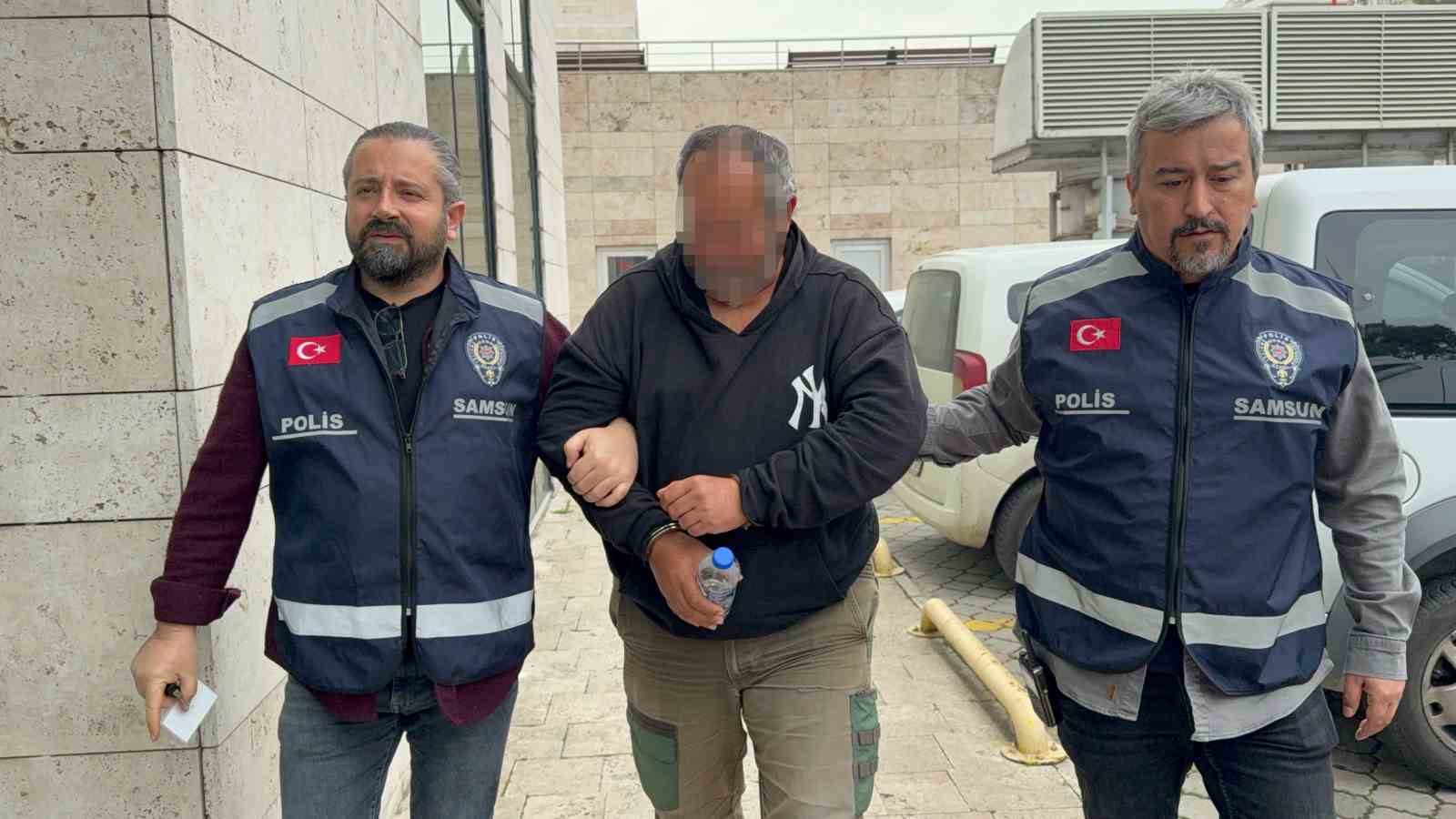 8 yil once olen kizinin katilinin bulunmasi isteyen acili baba dolandirildi 0 71ras38B