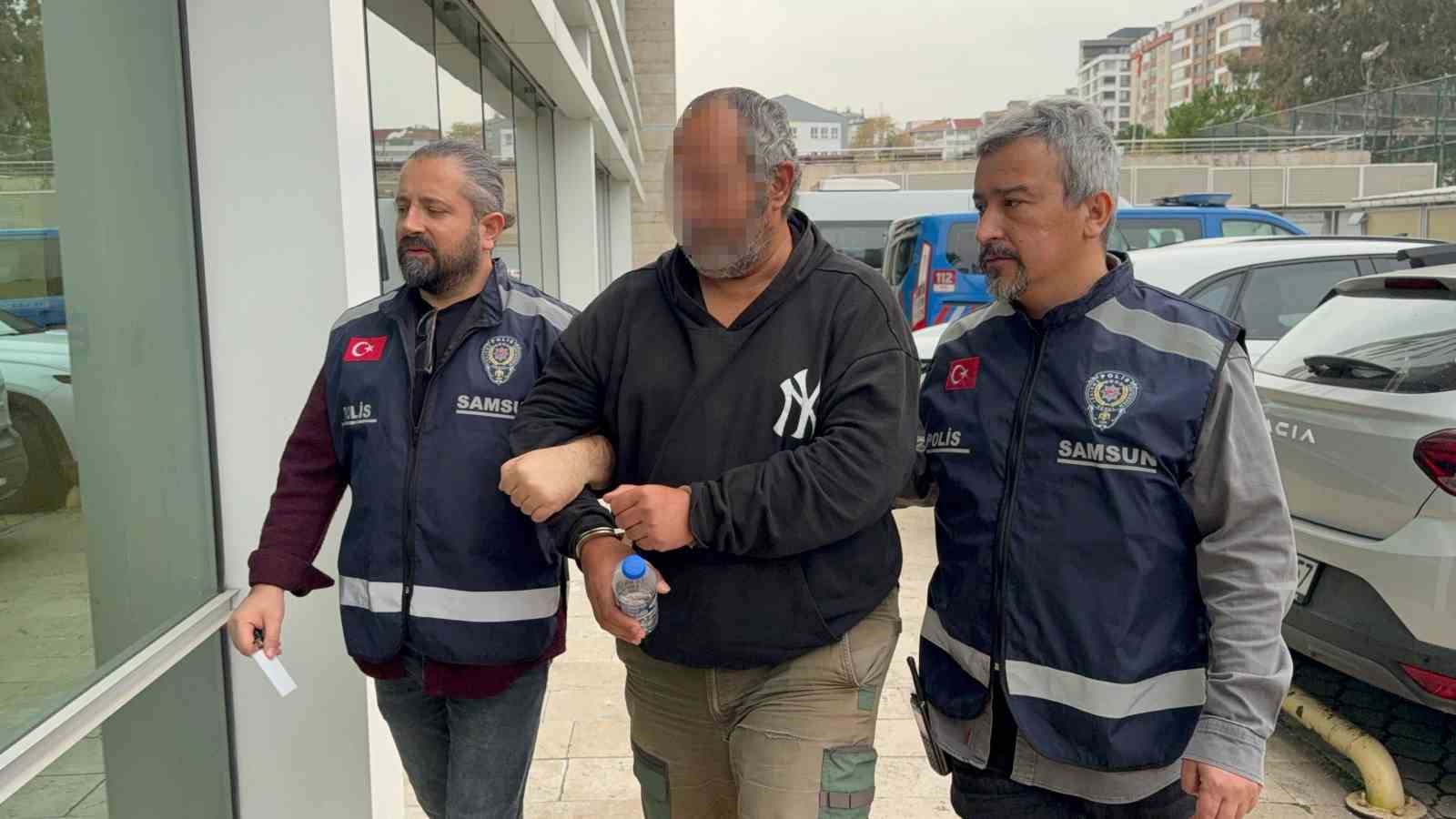 8 yil once olen kizinin katilinin bulunmasi isteyen acili baba dolandirildi 2