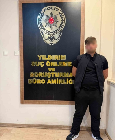 80-yil-hapis-cezasi-bulunan-firari-ormanlik-alanda-yakalandi-l2BuI157.jpg