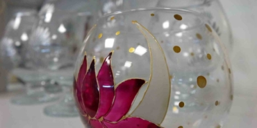 800-derece-atesle-bulusan-cam-sanat-eserine-donusuyor-B2FOT9L8.jpg