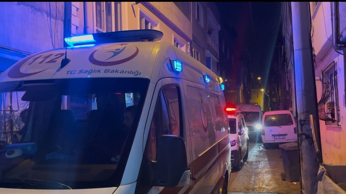 80’lik vatandaşların içki gecesi hastanede bitti 7 80lik vatandaslarin icki gecesi hastanede bitti 3 5kaaMFm6