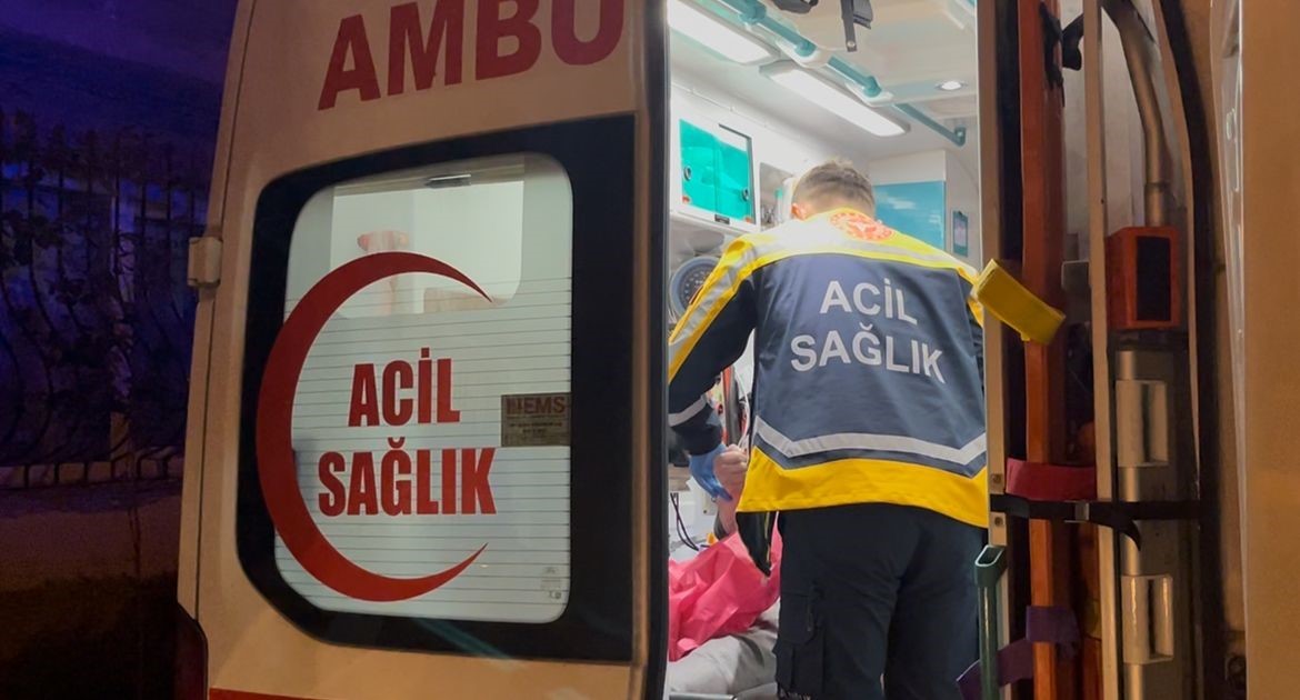 80’lik vatandaşların içki gecesi hastanede bitti 8 80lik vatandaslarin icki gecesi hastanede bitti 4 FWLJ6Nhu