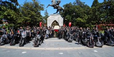 81-ilden-chopper-motosikletciler-samsunda-bulustu-1OjiZPdB.jpg