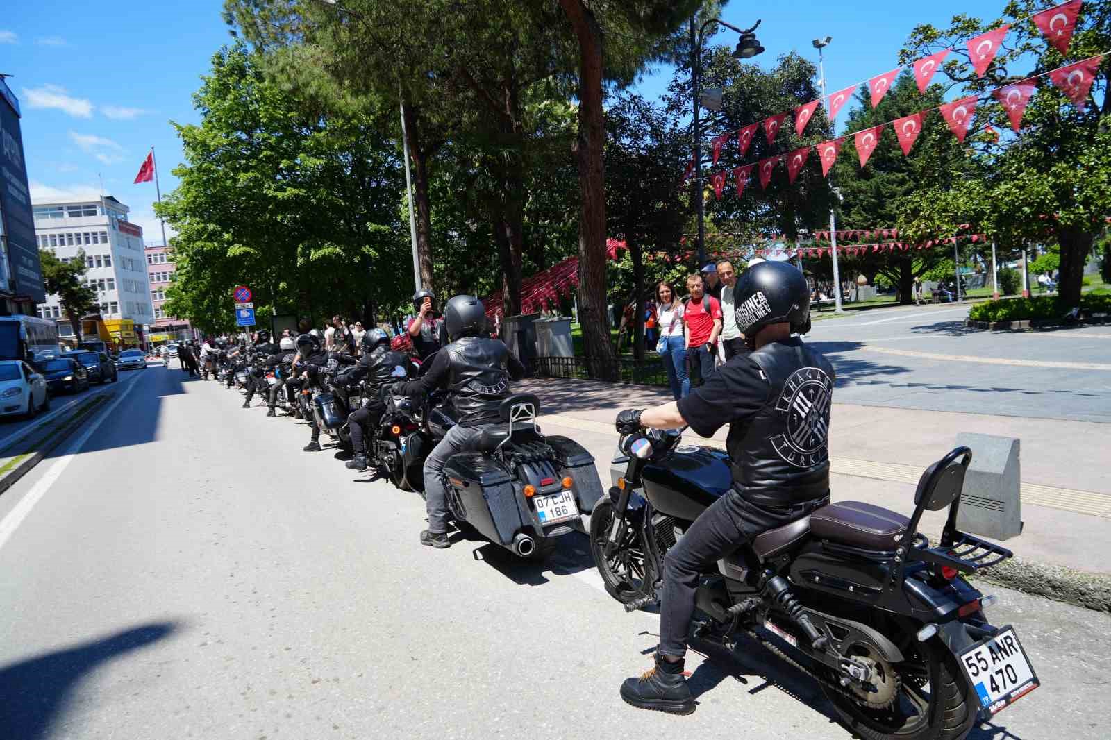 81 ilden chopper motosikletciler samsunda bulustu 5 k7zsZA5y