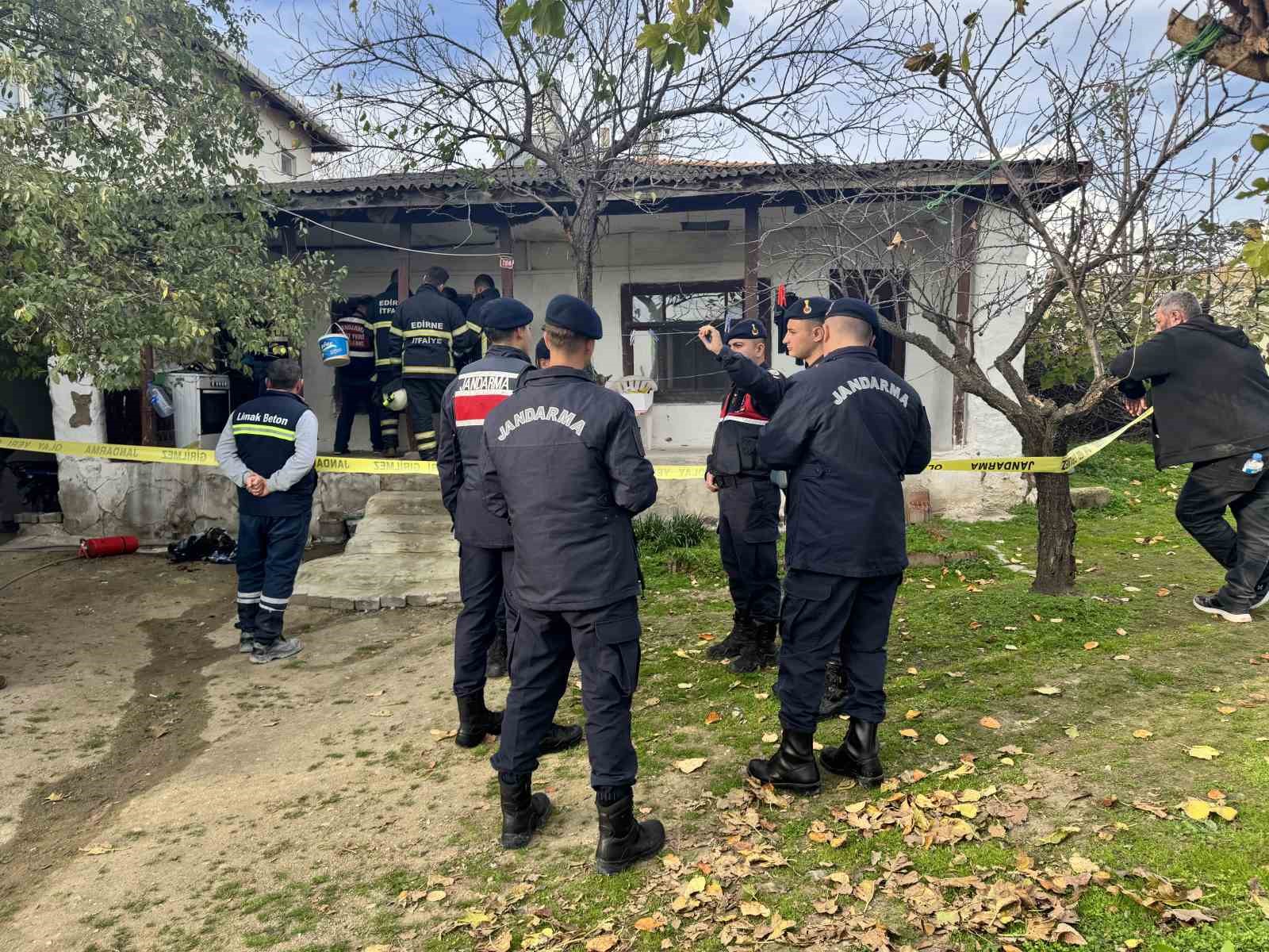 82 yasindaki kadin yanginda hayatini kaybetti 4 Me5hYZCG