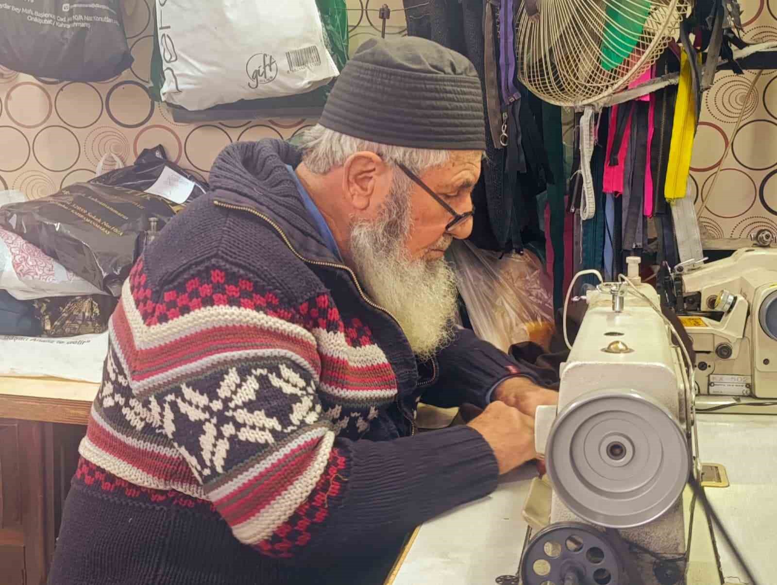 83luk terzi ilk gunku askla meslegini surduruyor 5 46hwAOGg