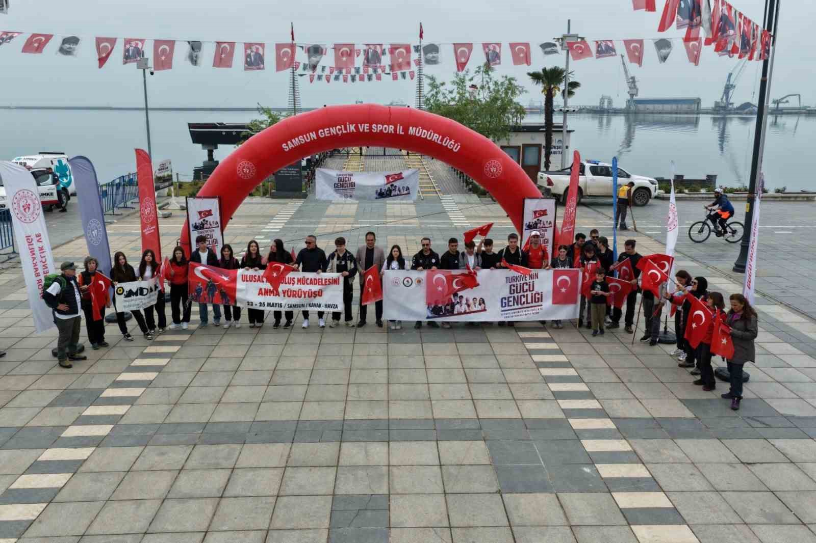 86 kilometrelik dagcilik ulusal kurtulus mucadelesi anma yuruyusu basladi 0 vSTV5sTq