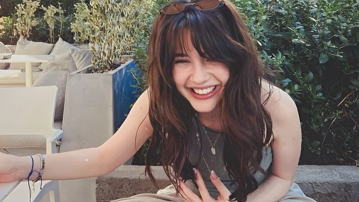 Kızıl Goncalar’ın Zeynep’i Mina Demirtaş kime partner olacak?
