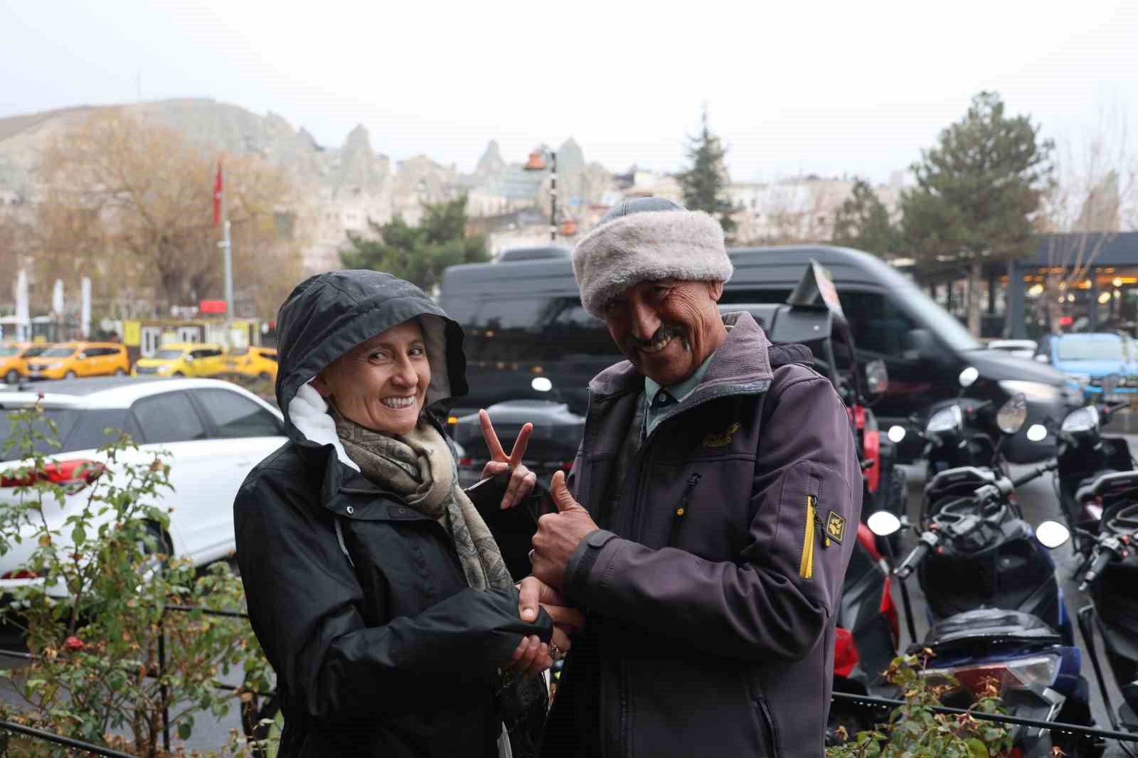 9 dil biliyor goren sasiriyor 4