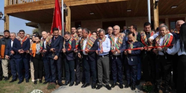 9-ismet-atli-karakucak-gures-festivali-dev-tesis-acilisiyla-basladi-8U6NDSQP.jpg