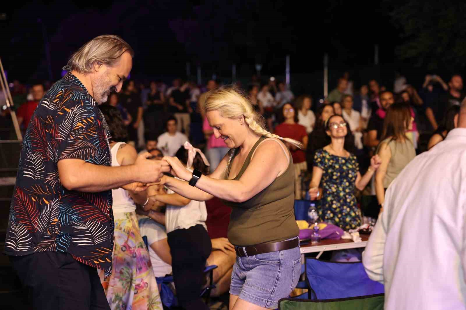 9 uluslararasi nilufer caz festivalinde latin ruzgari 2 TVVZQClt