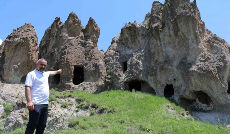 9-yuzyildan-kalan-solomon-kalesi-restore-edilmeyi-bekliyor-dq1kfD6u.jpg