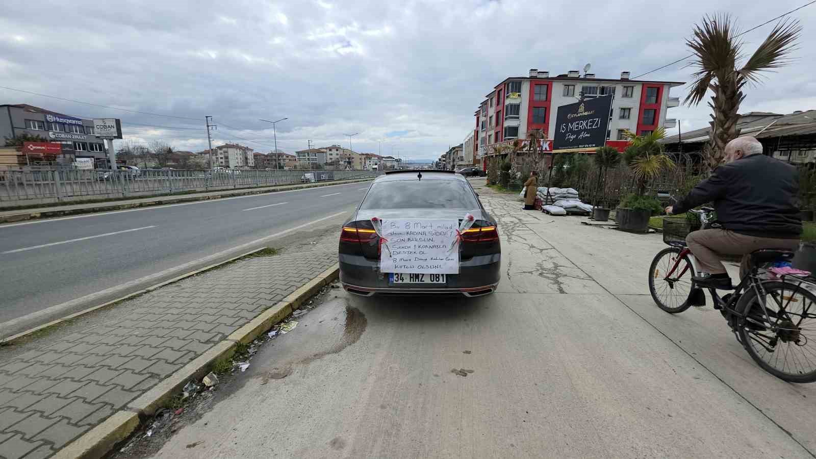 90 yasindaki ninesiyle siddete dikkat icin duzceyi dolasti 5 vs8nURlg