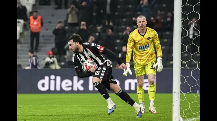 AA 20260208 40496729 40496721 BESIKTAS CORENDON ALANYASPOR 851784