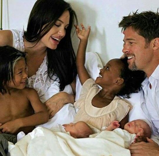 Hollywood’un bir zamanlar “rüya çifti” olarak görülen Angelina Jolie ve Brad Pitt, yıllar önce biten aşklarının ardından hâlâ mahkeme salonlarından çıkamıyor. Ayrılıklarından sonra adeta bir güç savaşına dönüşen çekişmeleri yeniden gündemde.