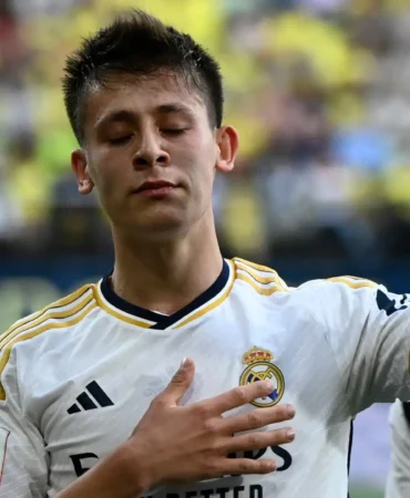 Arda Guler Real Madrid 2023-24.jpg