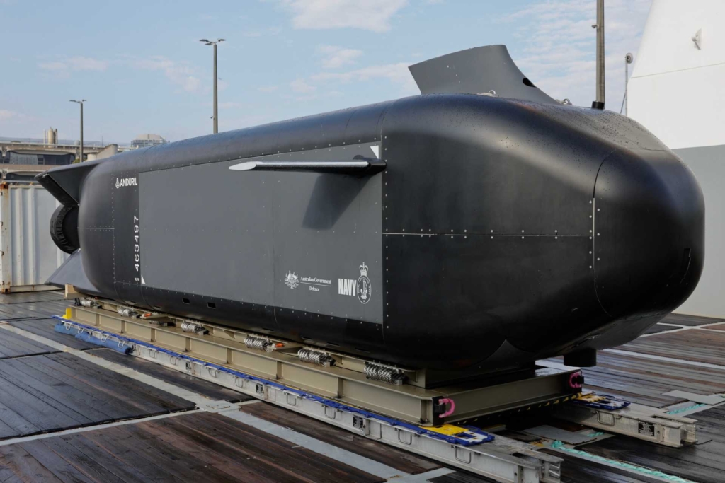 Australian Navy to receive its first Anduril Ghost Shark XL underwater drone in January 2026 925 001