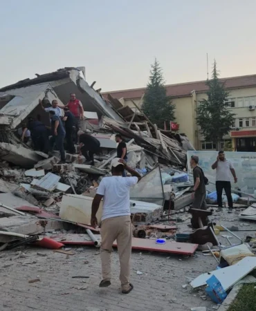 Balıkesirdeprem1