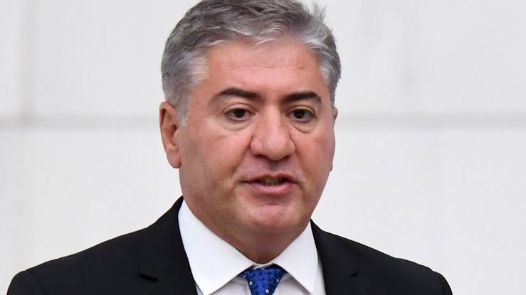 TBMM’de Yılın Düğünü: CHP'li Murat Emir İle DEVA Partili Evrim Rızvanoğlu Evlendi! 1 IMG 0312