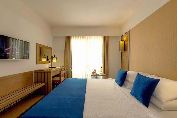 Kalabalık Tatilden Kaçanların Yeni Rotası Butik Oteller Oldu 5 LIV Hotel by Bellazure Oda 197225.jpg 094311831