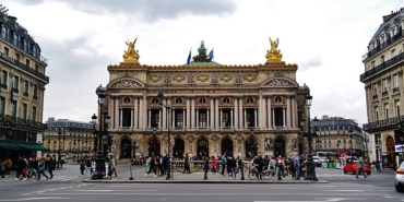 Paris_Opéra_Garnier_Fassade_1