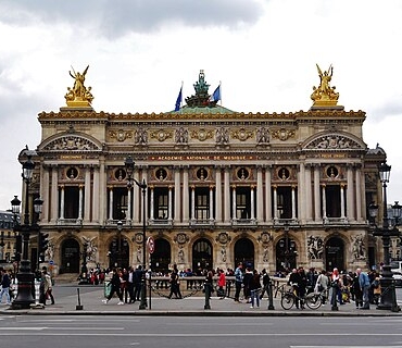 Paris_Opéra_Garnier_Fassade_1