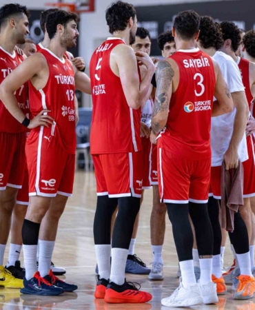 a-milli-erkek-basketbol-takimi-antalya-kampini-tamamladi-U15anr2t.jpg