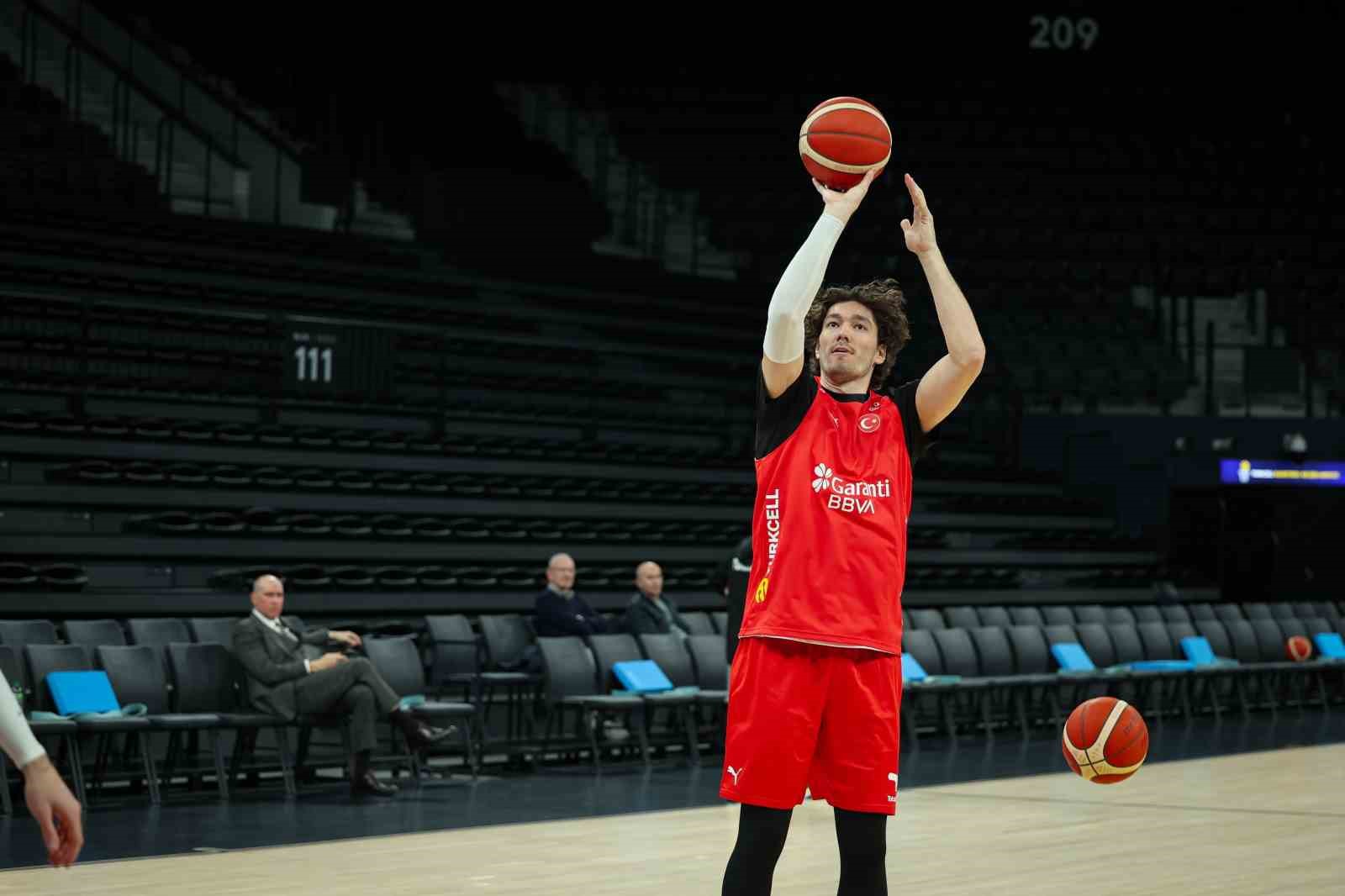 a milli erkek basketbol takimi sirbistan maci hazirliklarina basladi 1 mGSp2O3p