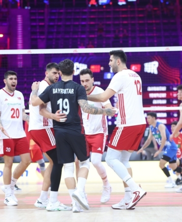 a-milli-erkek-voleybol-takimi-cini-3-0-maglup-etti-ZsJBk8Cd.jpg