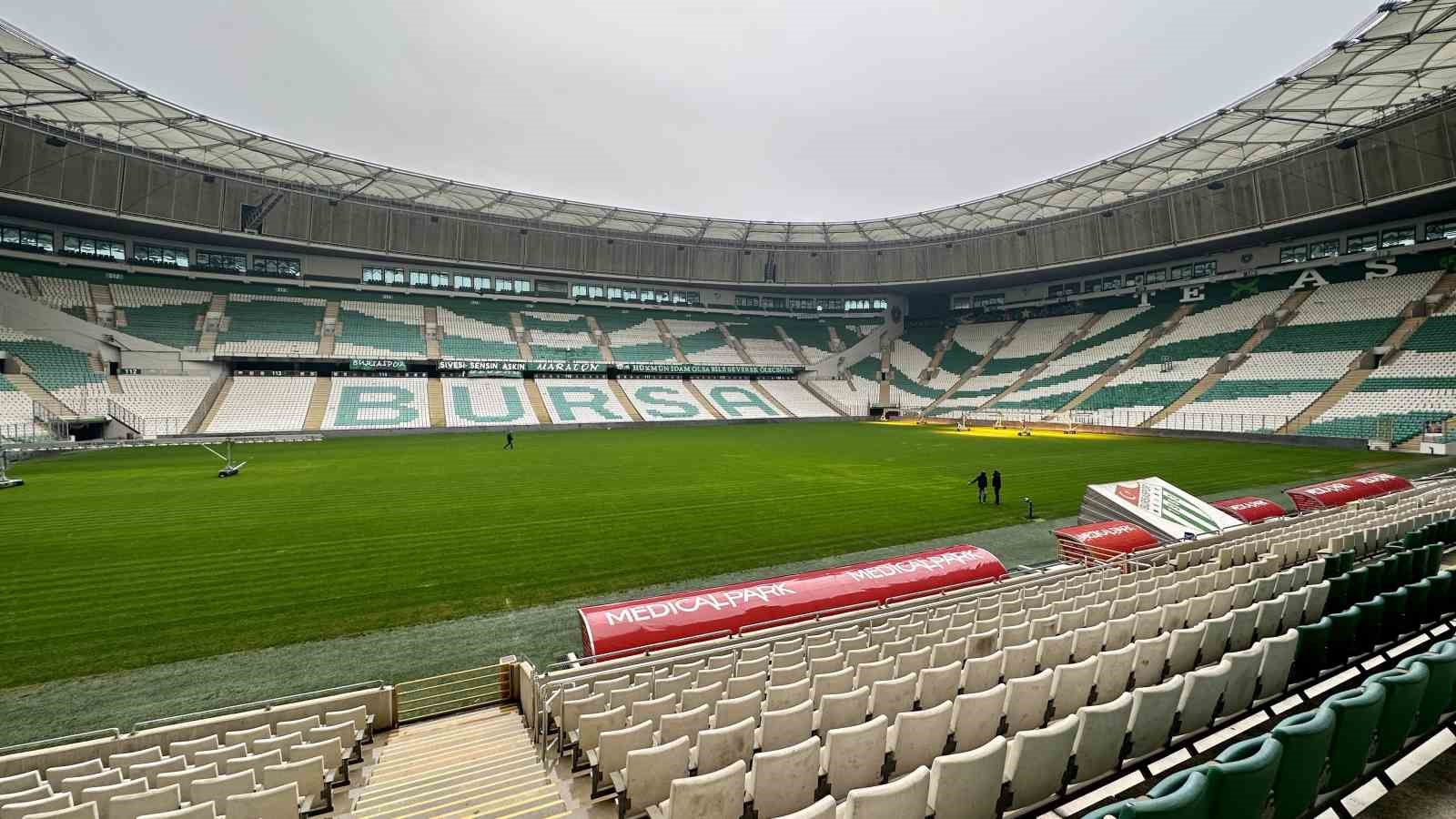 a milli futbol takimi 10 kez bursada 1 gG3G8EqF