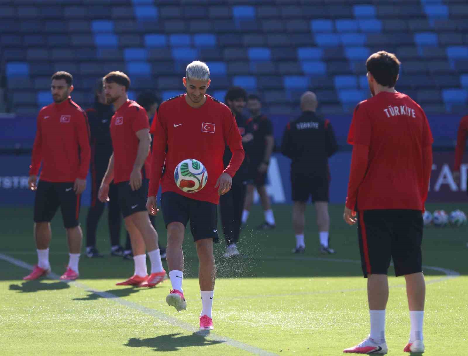 a milli futbol takimi abd maci hazirliklarini tamamladi 4 n7evl5bq