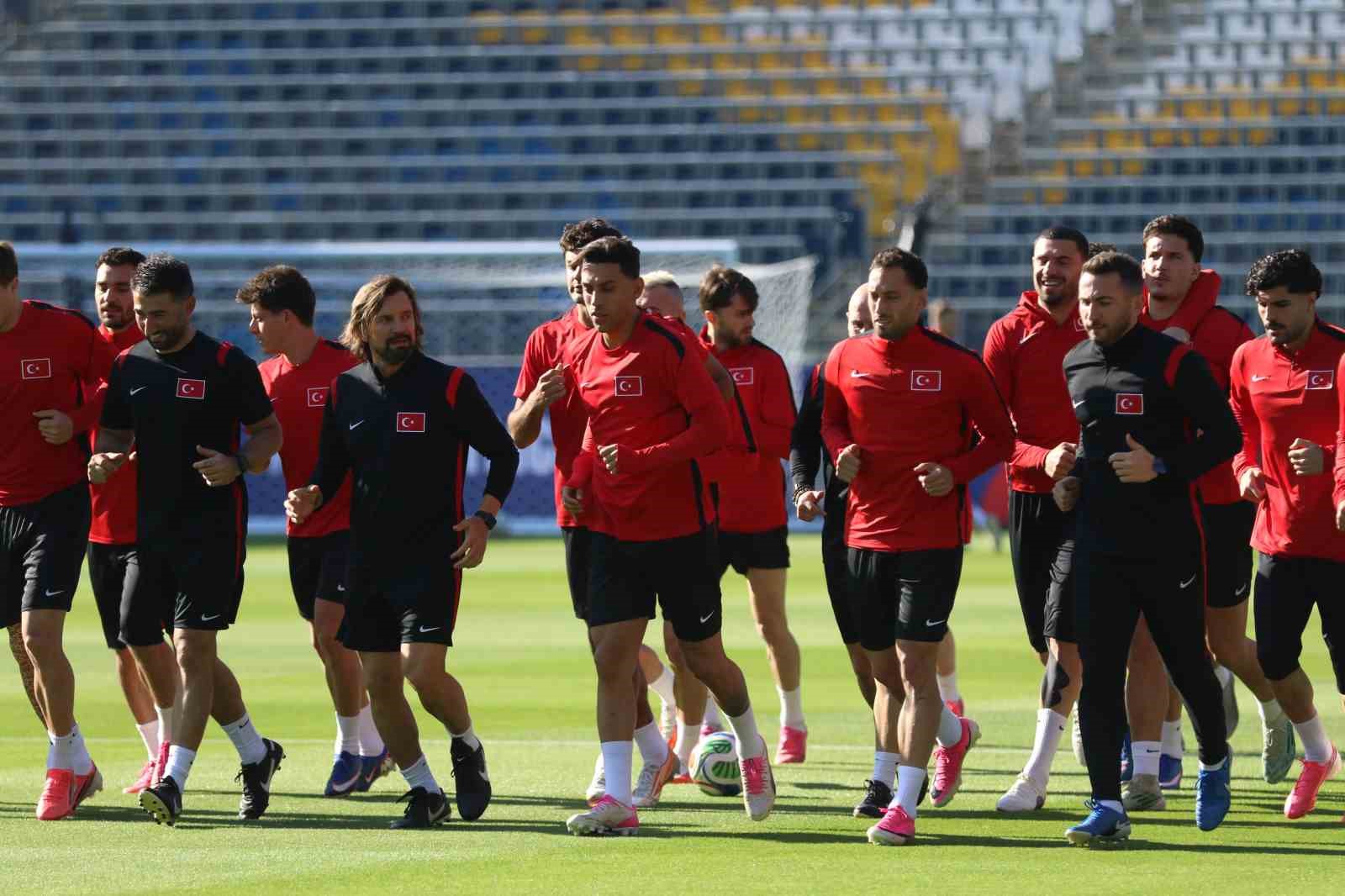 a milli futbol takimi abd maci hazirliklarini tamamladi 7 Nzewl1kd