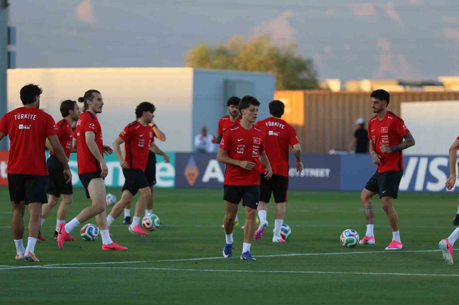 A Milli Futbol Takımı, Avustralya maçının hazırlıklarına devam etti 5 a milli futbol takimi avustralya macinin hazirliklarina devam etti 1 K9DjFOAQ