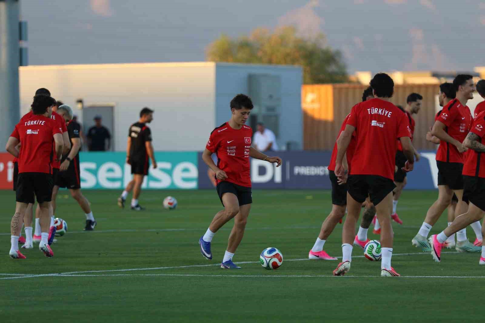 A Milli Futbol Takımı, Avustralya maçının hazırlıklarına devam etti 9 a milli futbol takimi avustralya macinin hazirliklarina devam etti 5 CmKkat4i