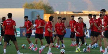 a-milli-futbol-takimi-avustralya-macinin-hazirliklarina-devam-etti-BrCzaSDW.jpg